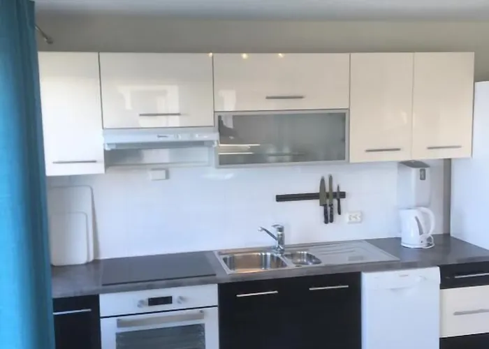 Garsnes Brygge * Sjovegan