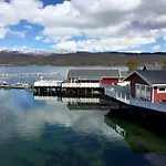 Garsnes Brygge *